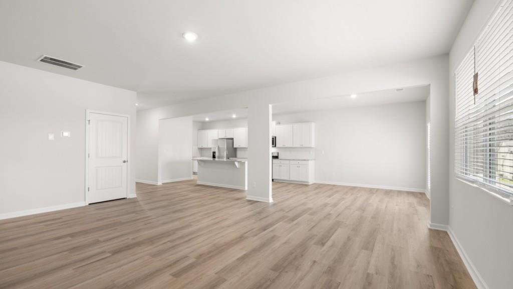 6029 Airedale Drive Property Photo 14