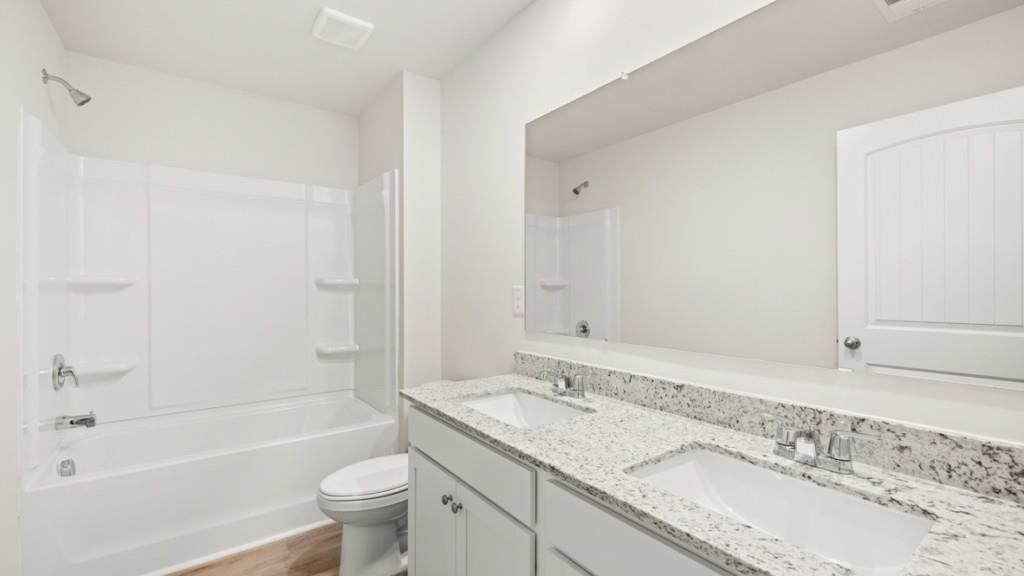 6031 Airedale Drive Property Photo 24