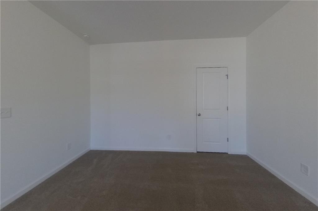 7820648 Property Photo 13