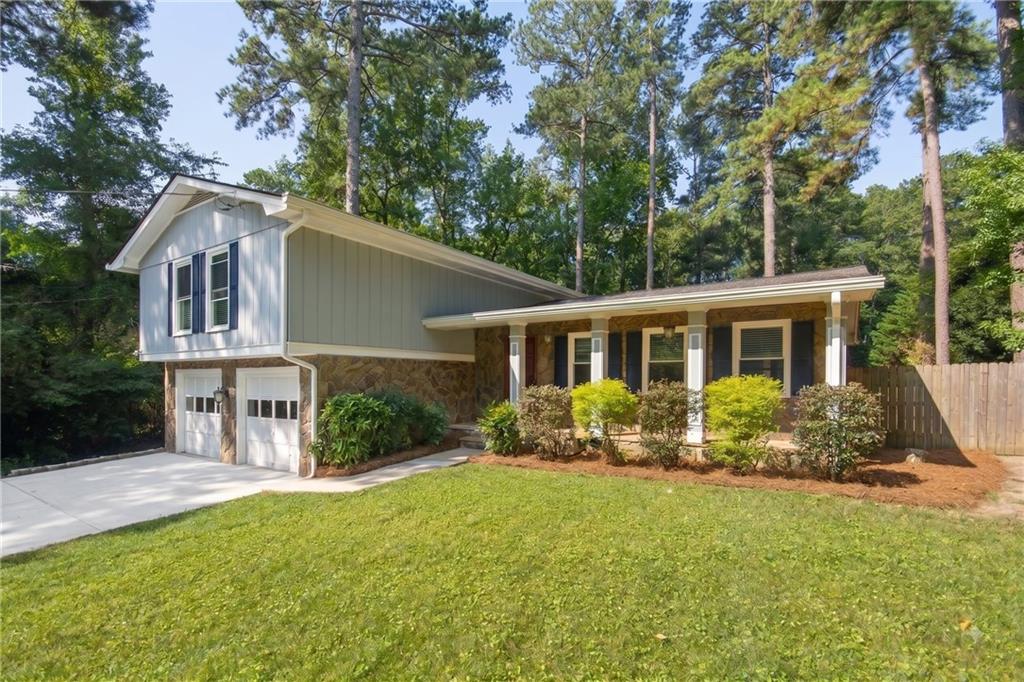 2264 Hylaea Road Property Photo 2