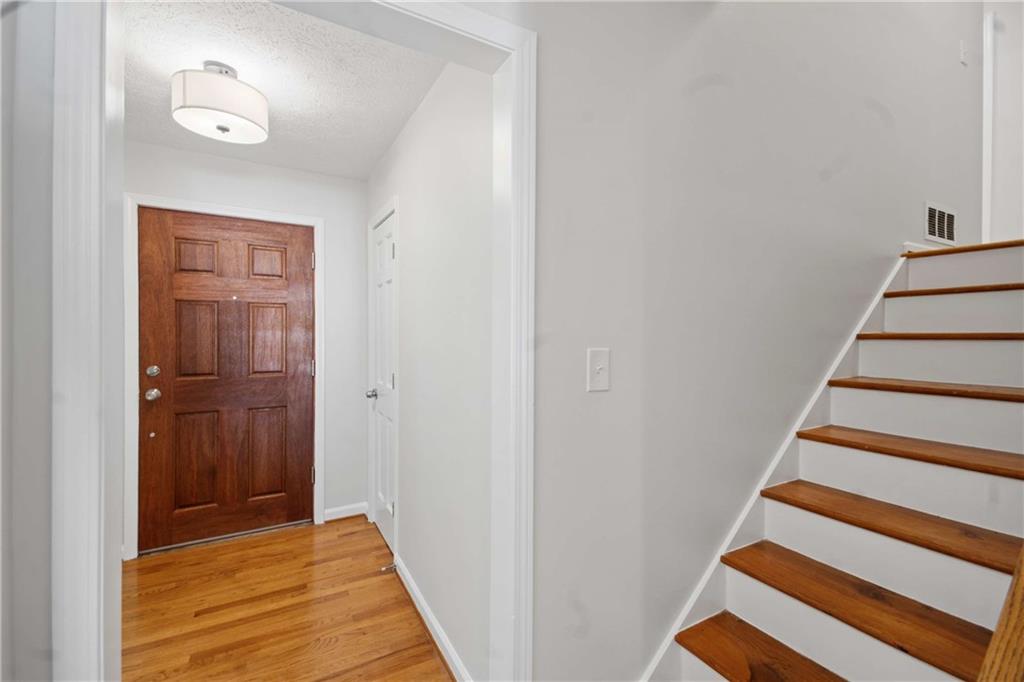 2264 Hylaea Road Property Photo 7