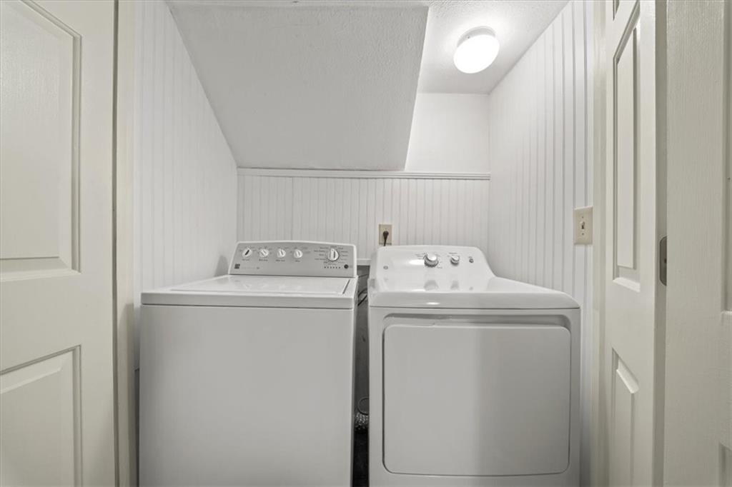 12 Queen Victoria Place Ne Property Photo 18