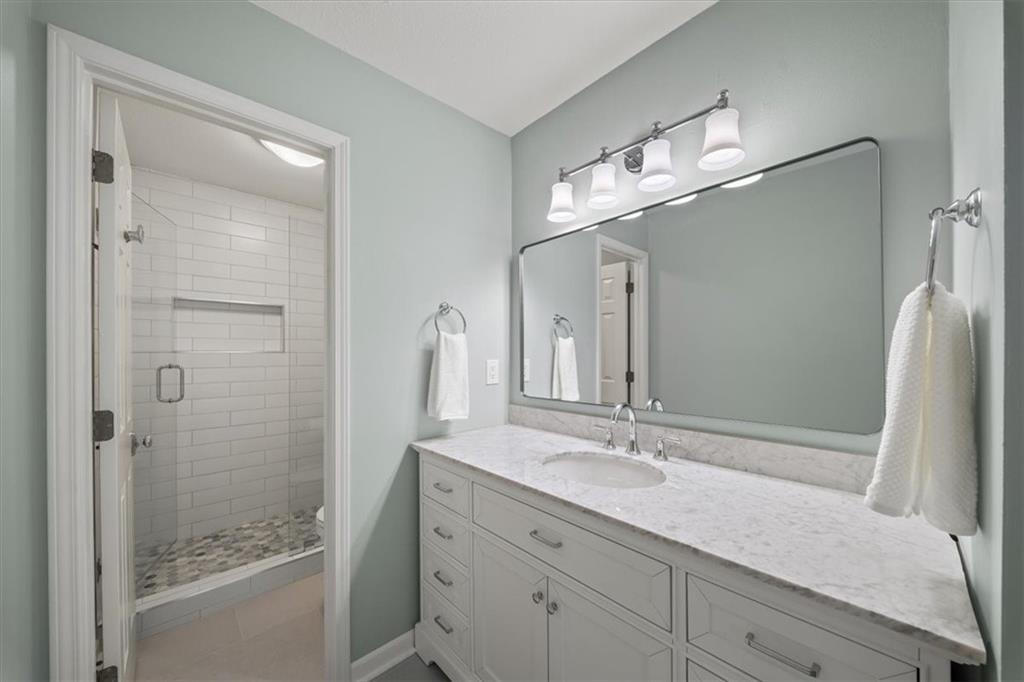 12 Queen Victoria Place Ne Property Photo 25