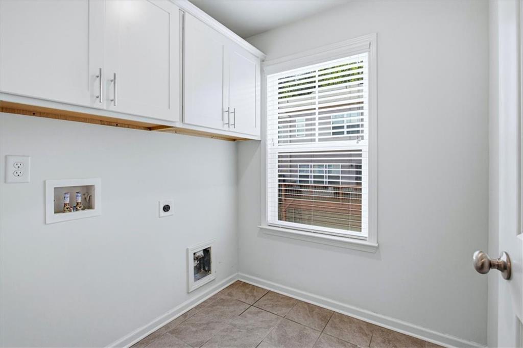 256 Ismal Drive Sw Property Photo 22