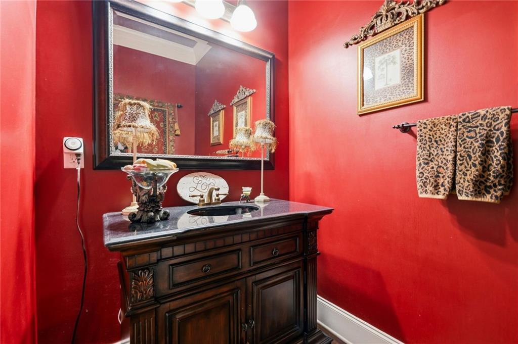 2327 Crimson King Drive Property Photo 14