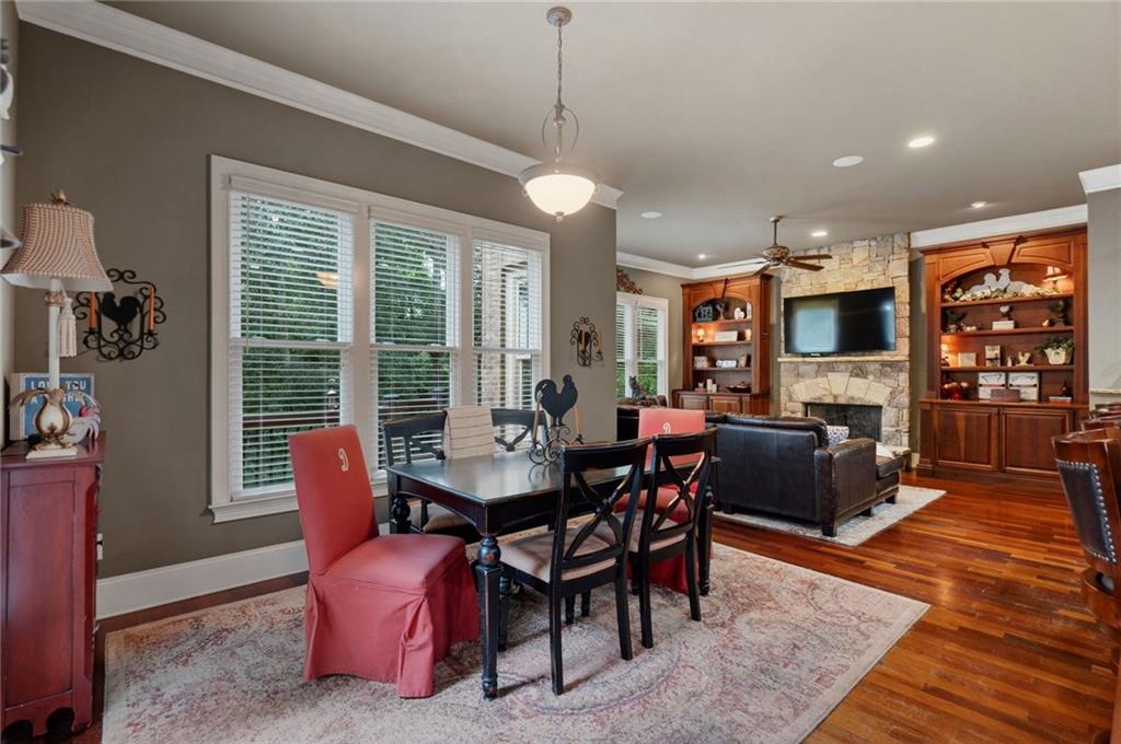 2327 Crimson King Drive Property Photo 23