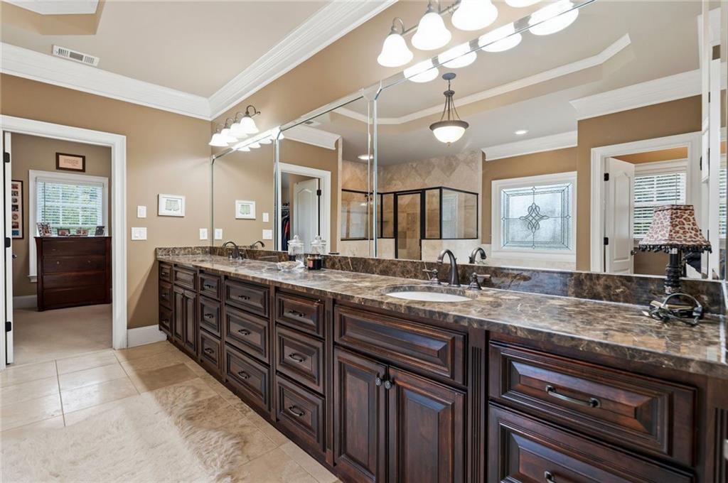 2327 Crimson King Drive Property Photo 44