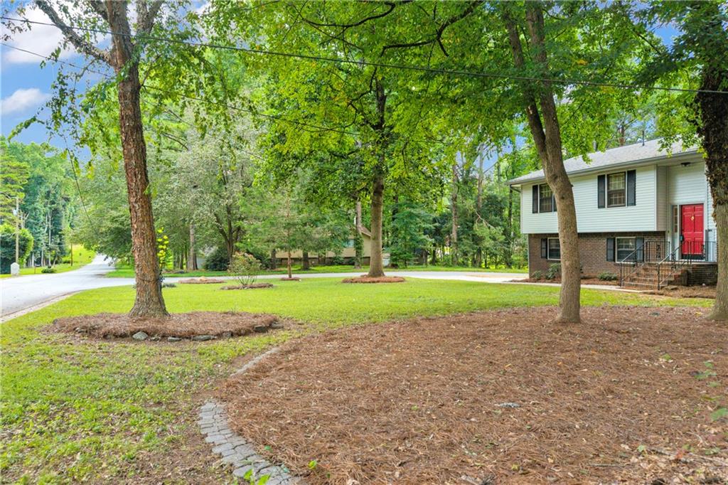 6193 Pine Lane Property Photo 9