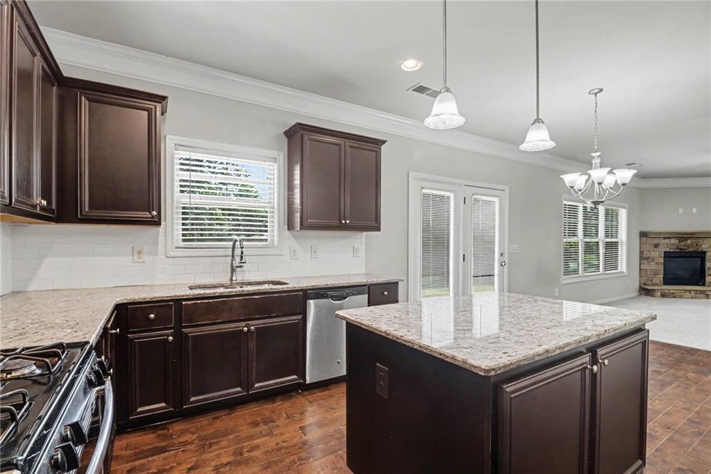 4640 Pleasant Woods Drive Property Photo 14