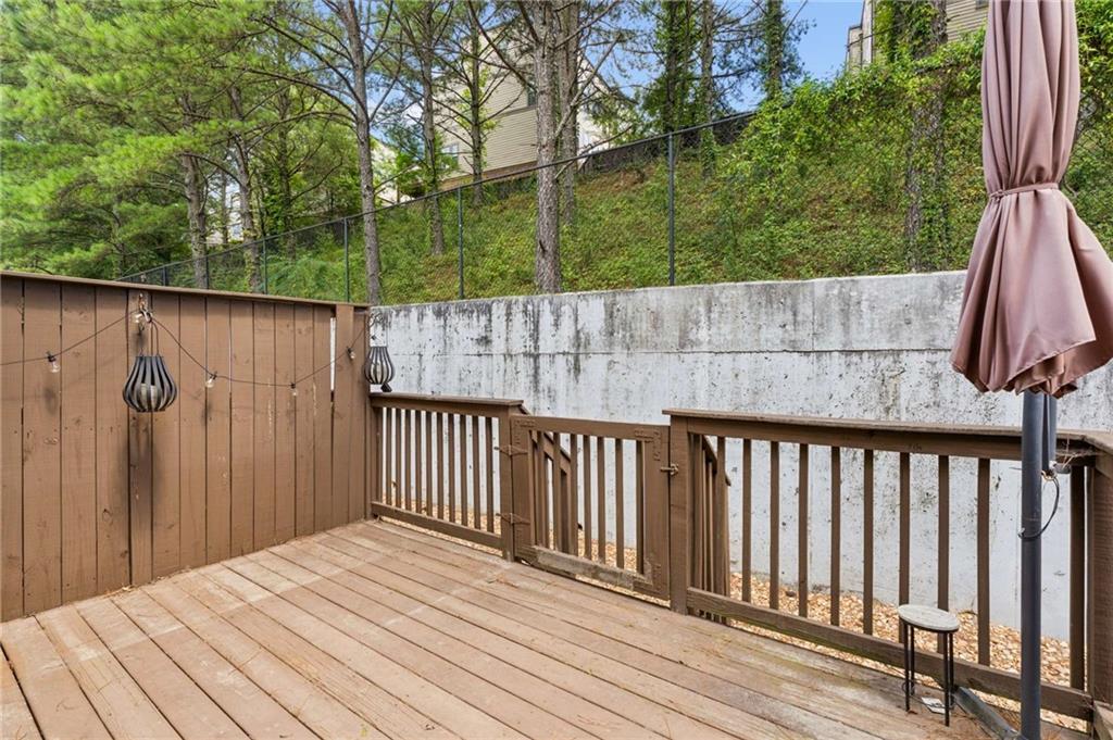 1064 Liberty Parkway Nw Property Photo 14