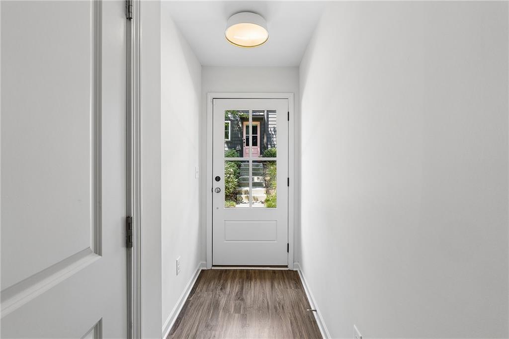 203 Color Circle Property Photo 4