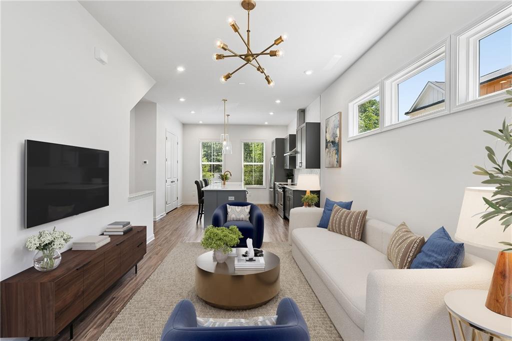 203 Color Circle Property Photo 11