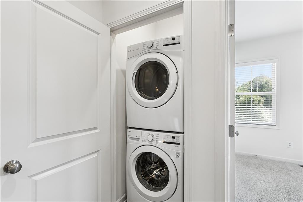 203 Color Circle Property Photo 25