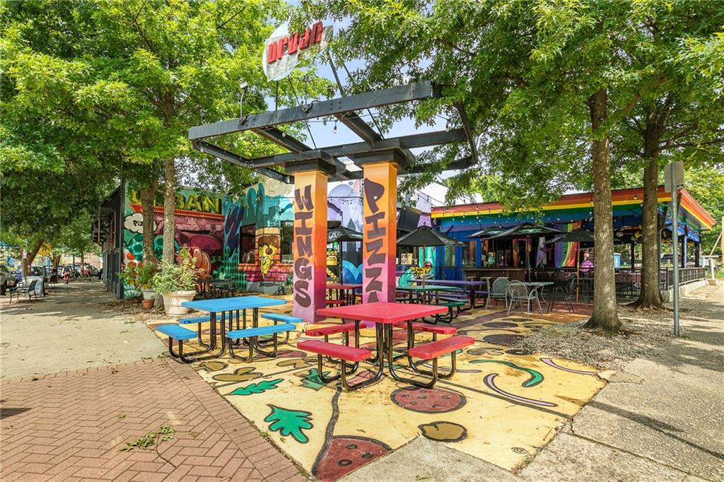 203 Color Circle Property Photo 49