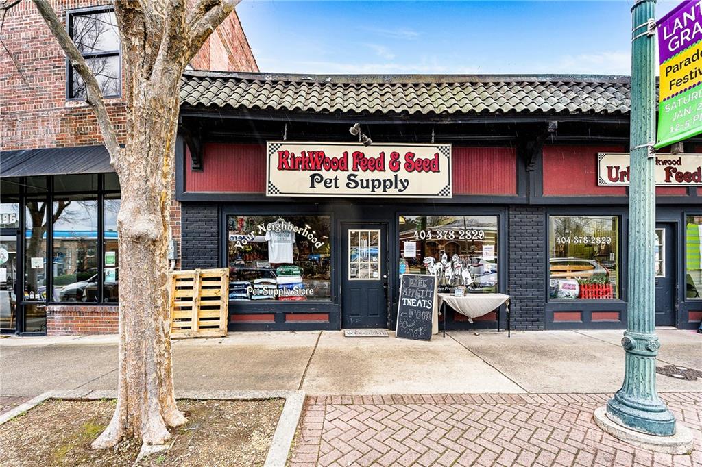 203 Color Circle Property Photo 58