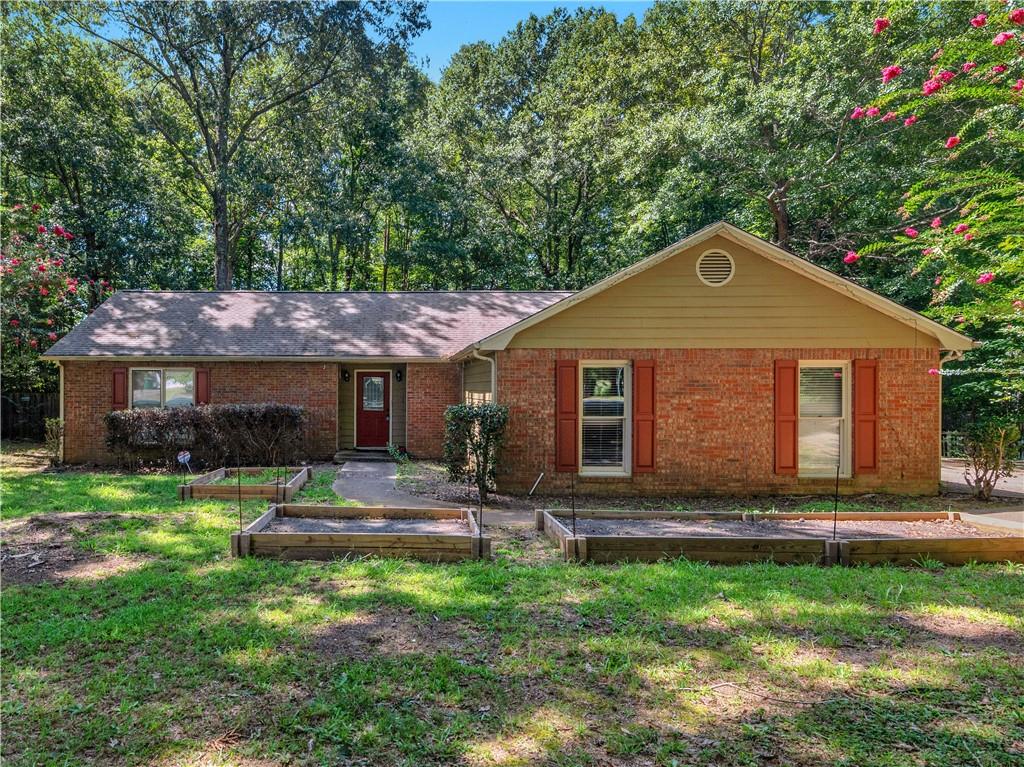 351 Waterford Drive Property Photo 1