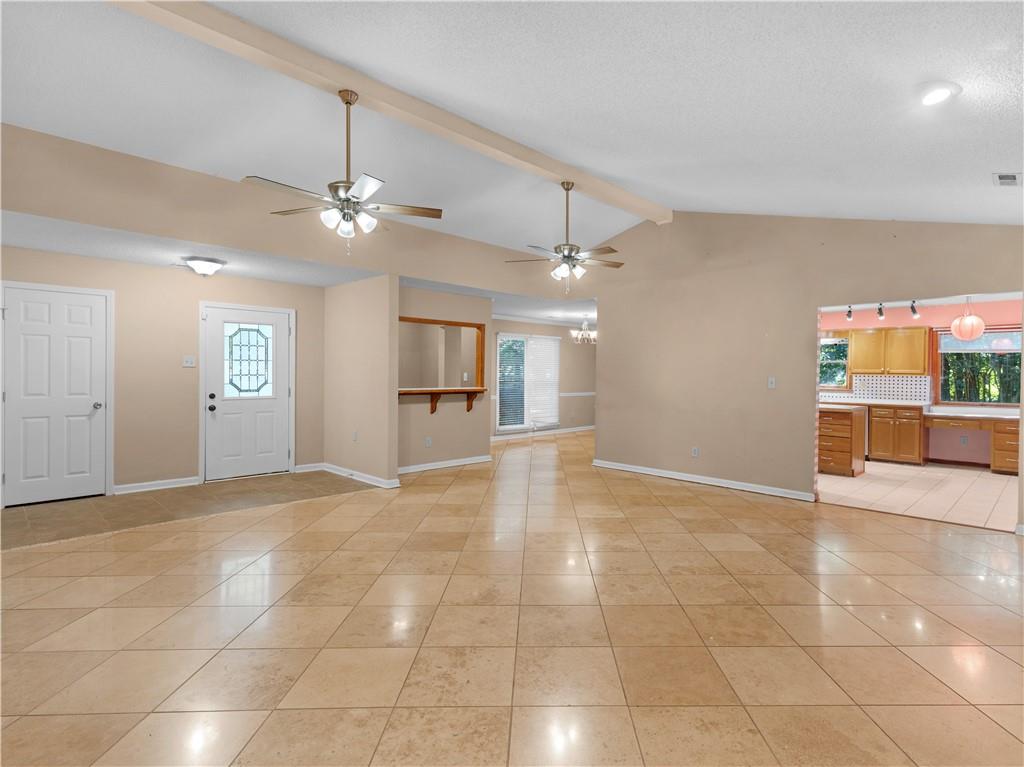 351 Waterford Drive Property Photo 5