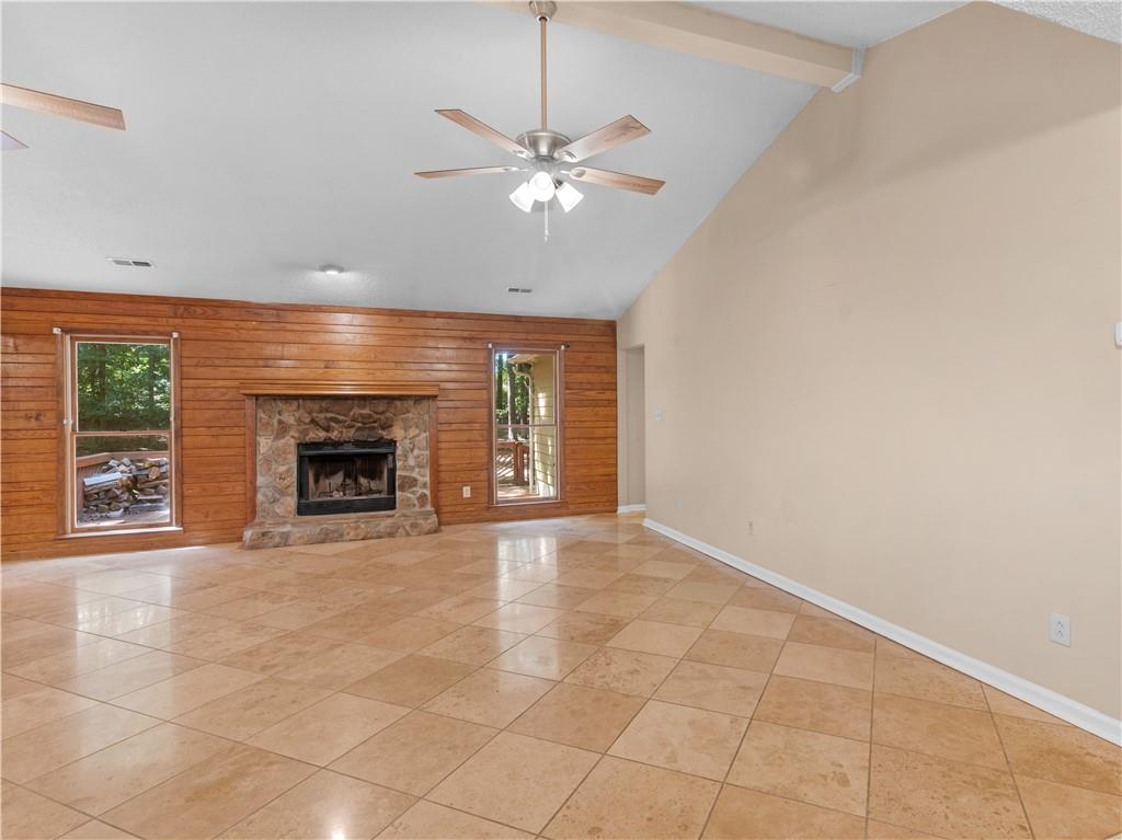 351 Waterford Drive Property Photo 9