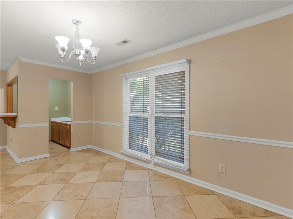 351 Waterford Drive Property Photo 12