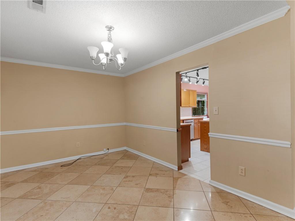 351 Waterford Drive Property Photo 16