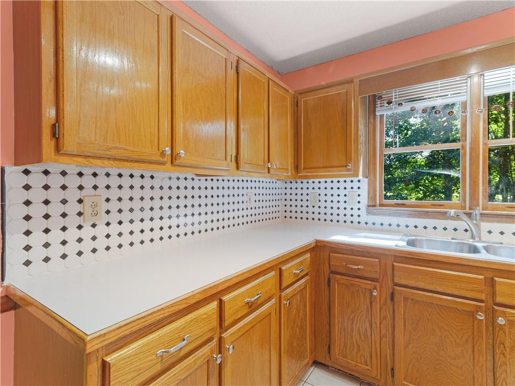 351 Waterford Drive Property Photo 18