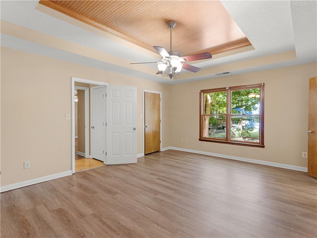 351 Waterford Drive Property Photo 33