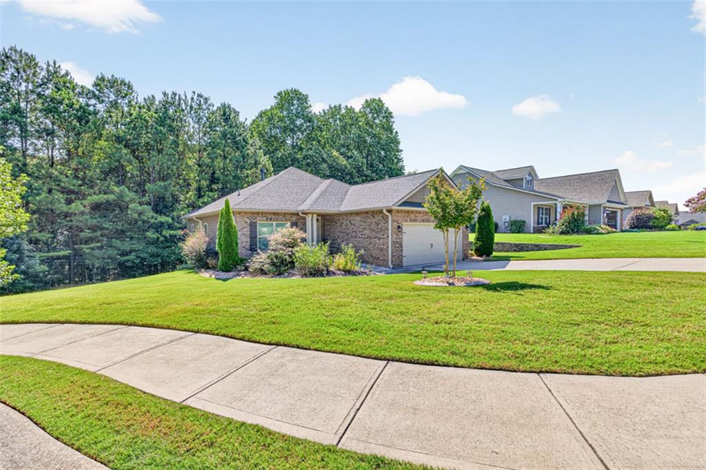 832 Hidden Hollow Circle Property Photo 4