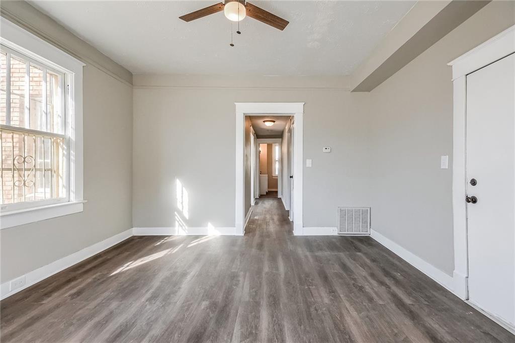 1445 Lucile Avenue Sw Unit 3 Property Photo 9