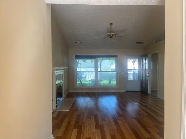 2853 Avalon Meadows Court Property Photo 7