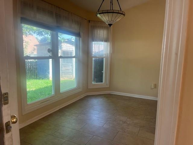 2853 Avalon Meadows Court Property Photo 12