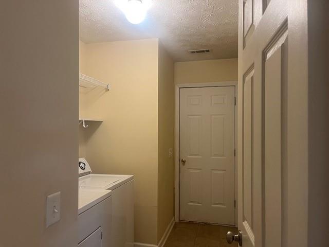 2853 Avalon Meadows Court Property Photo 19