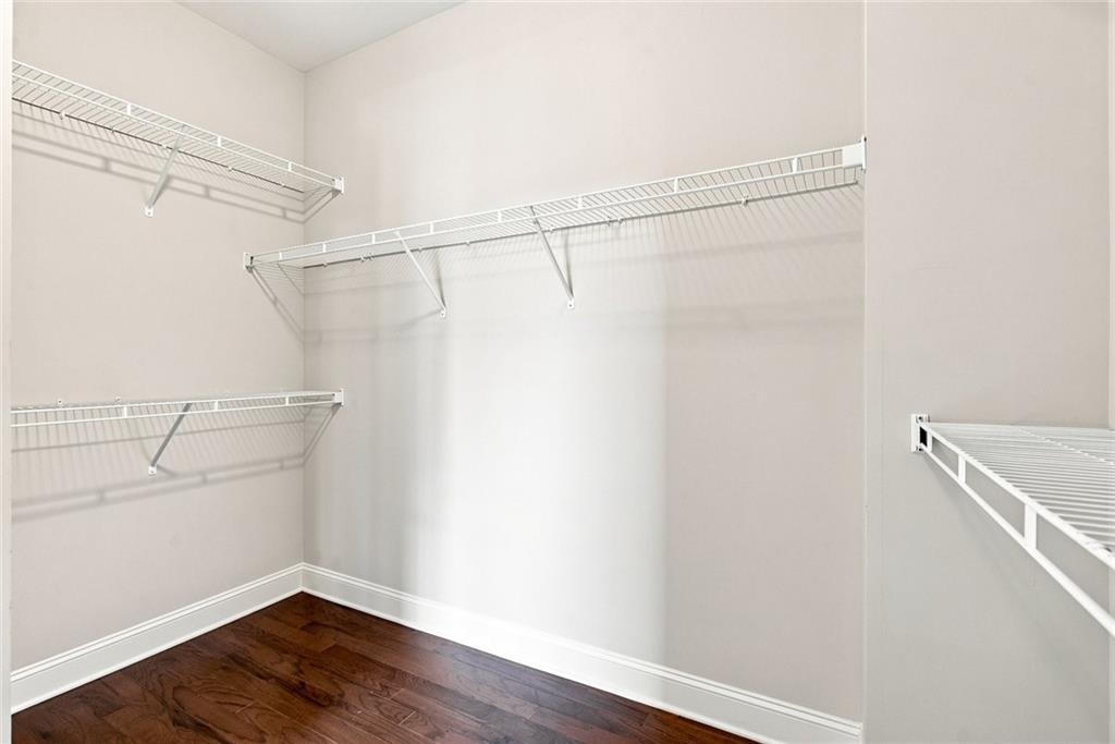 209 Bridlington Street Property Photo 22
