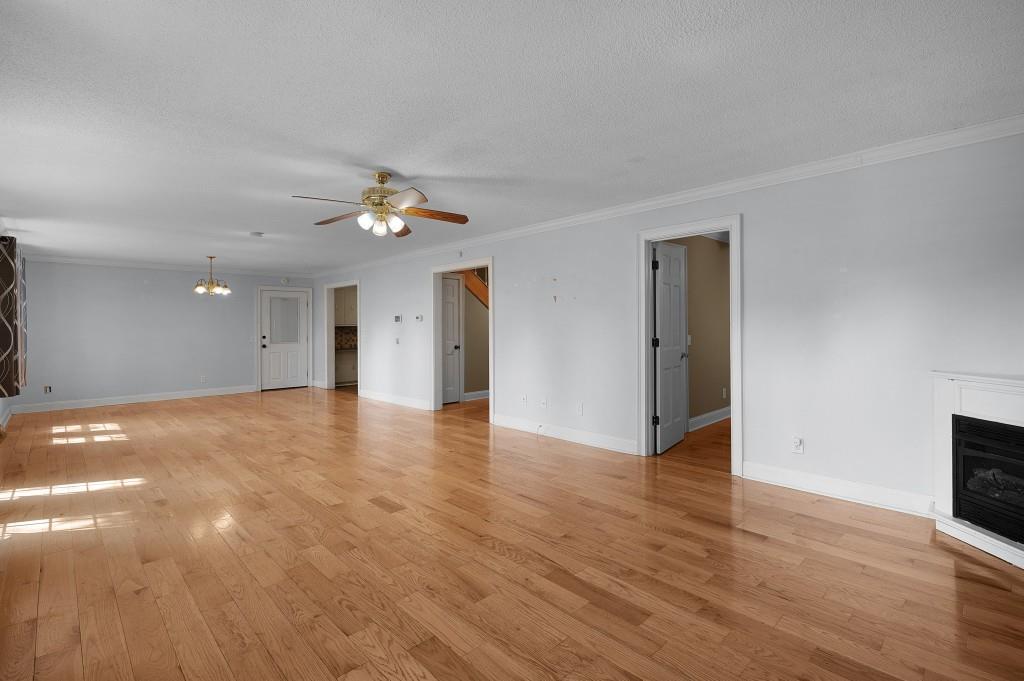 206 Cherry Hill Drive Property Photo 12