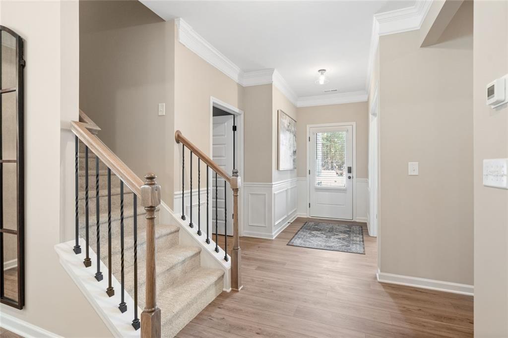 1122 Any Street Property Photo 3