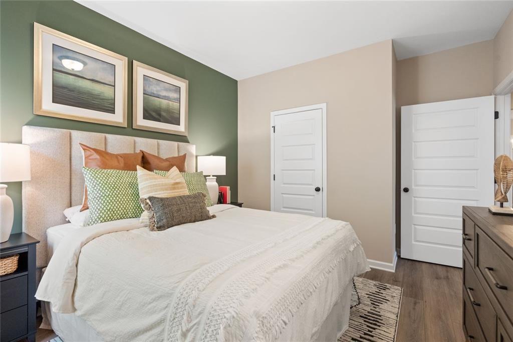 1122 Any Street Property Photo 9