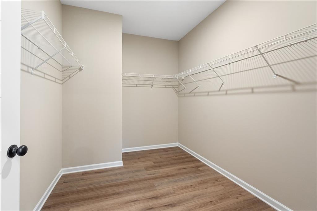 1122 Any Street Property Photo 29