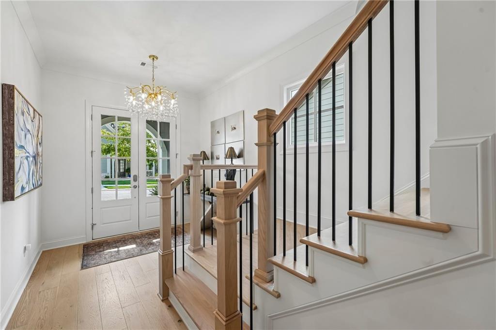833 Lakemont Drive Property Photo 5