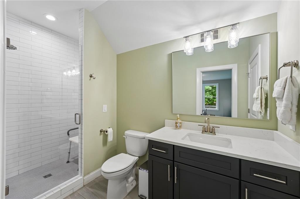 833 Lakemont Drive Property Photo 48
