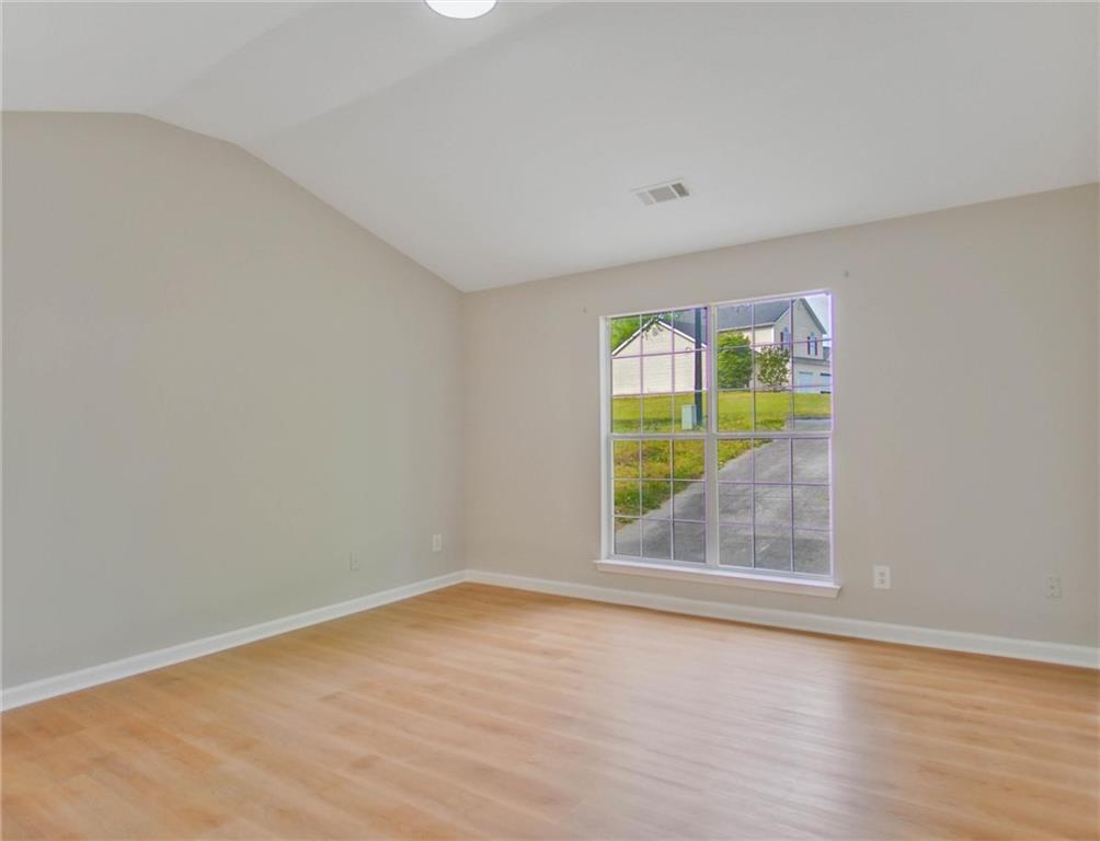 5603 Eagles Feather Lane Property Photo 11