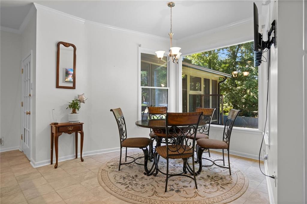 10560 Haynes Bridge Road Property Photo 10