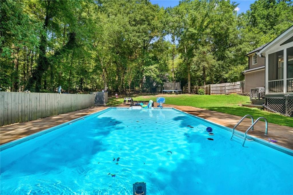 10560 Haynes Bridge Road Property Photo 45