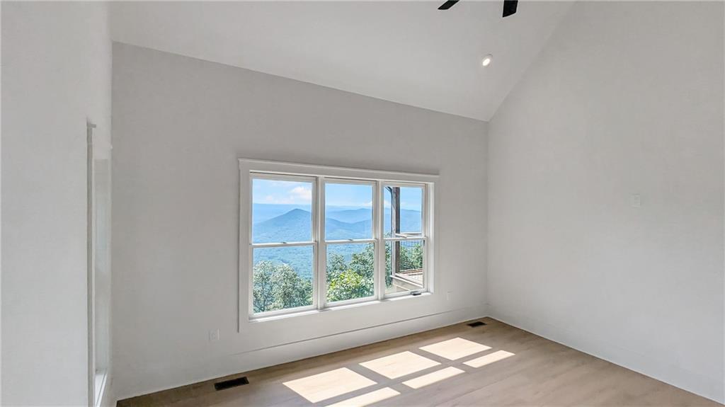 5388 Monument Road Property Photo 8