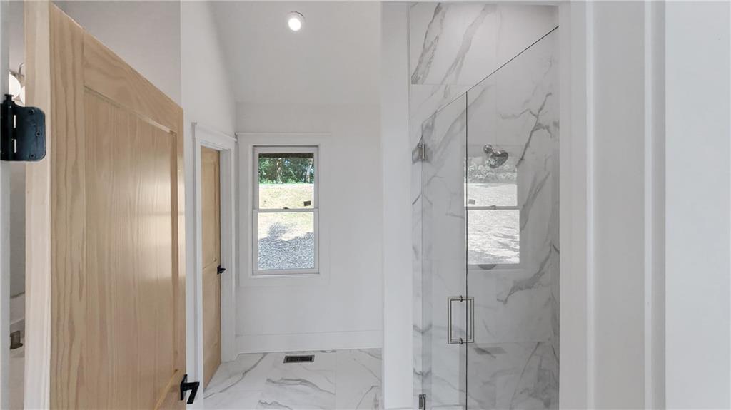 5388 Monument Road Property Photo 10