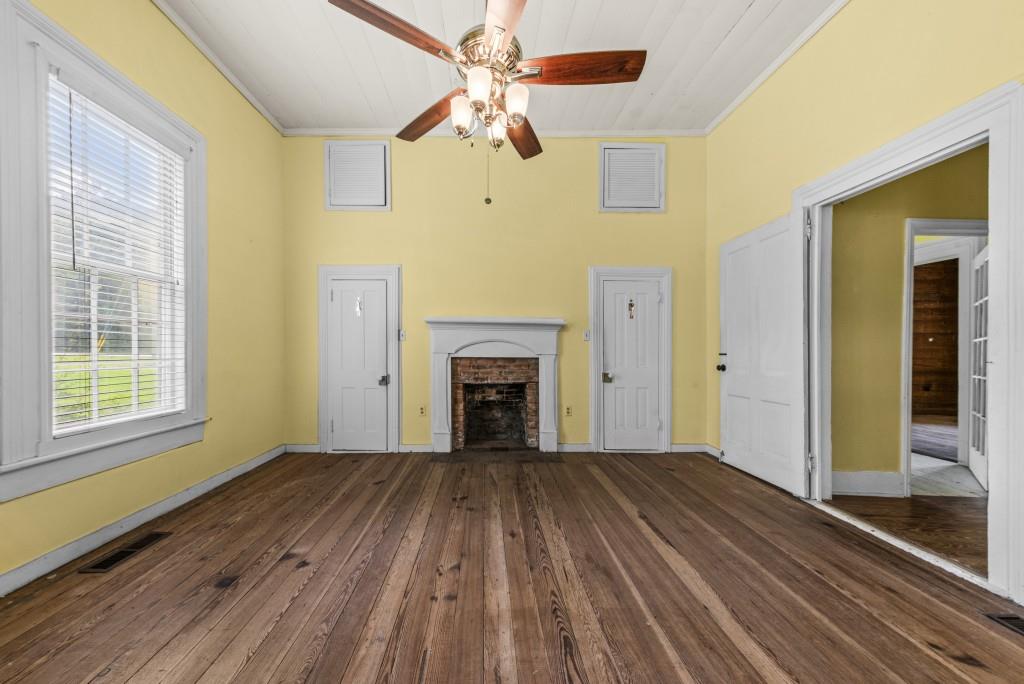 1047 Dixie Road Property Photo 17