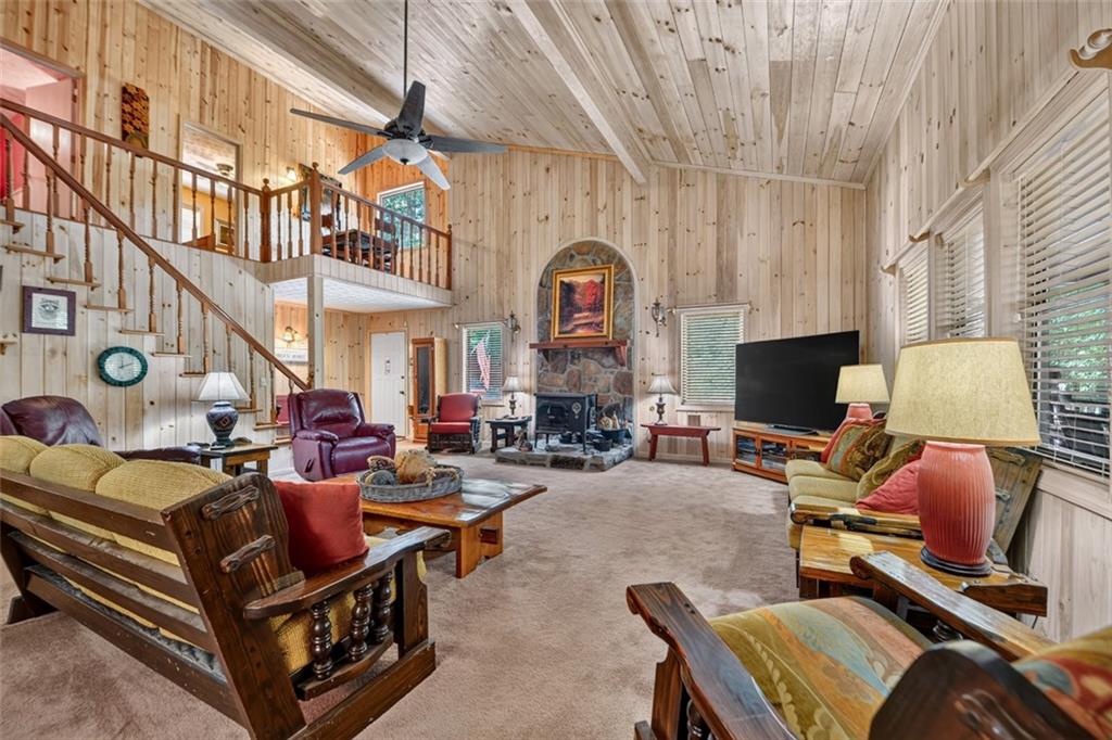 400 Matrix Circle Property Photo 9
