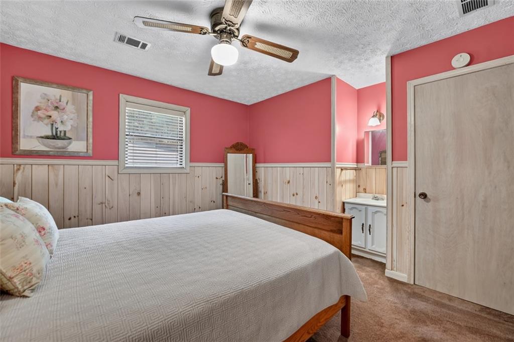 400 Matrix Circle Property Photo 35