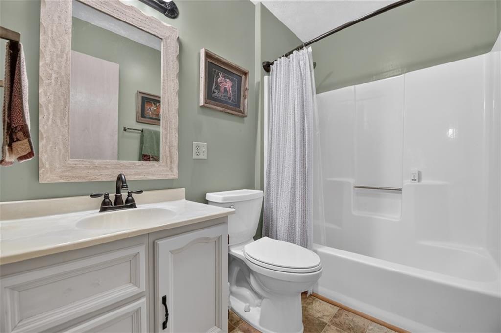 400 Matrix Circle Property Photo 37