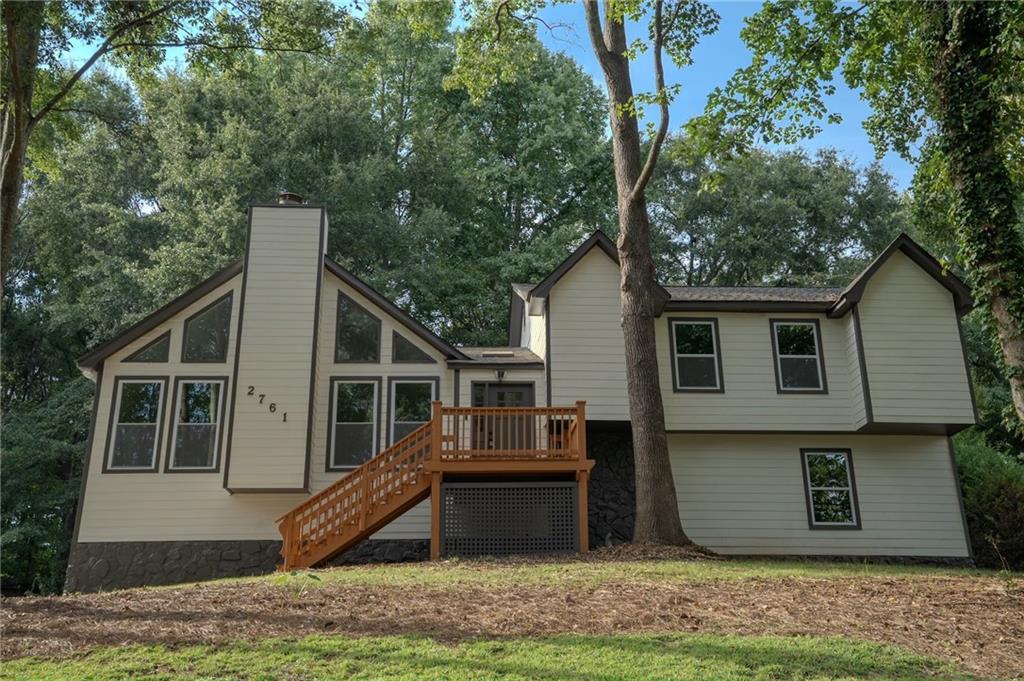 2761 Pine Cone Lane Property Photo 2