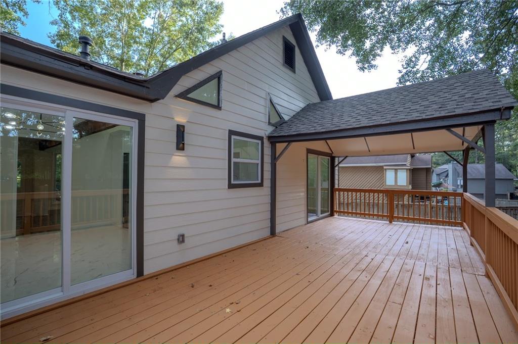 2761 Pine Cone Lane Property Photo 4