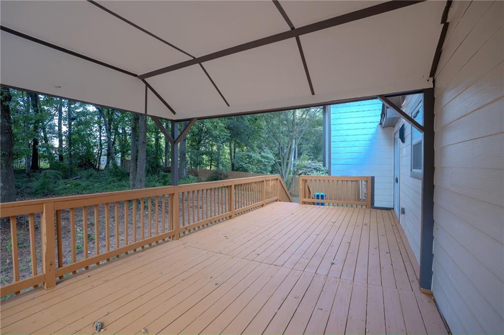 2761 Pine Cone Lane Property Photo 5